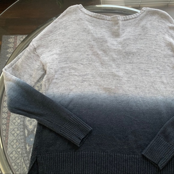 American Eagle Sweater - Picture 2 of 4